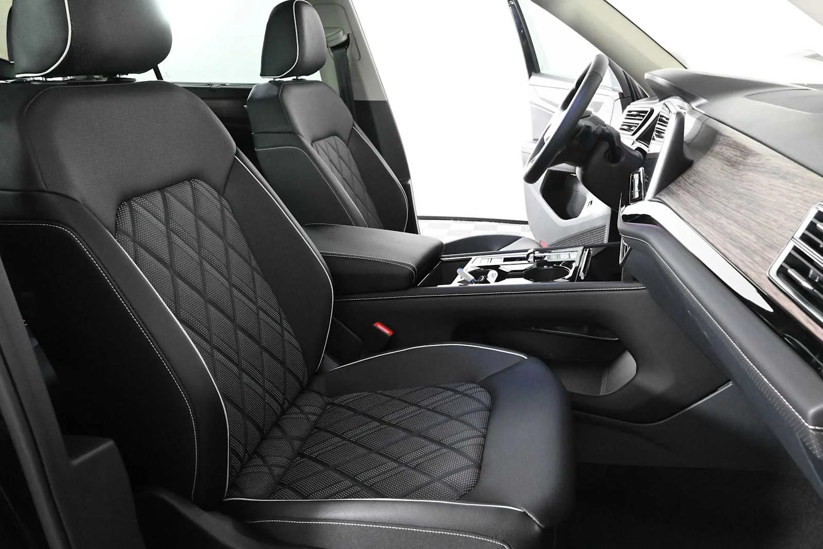 New 2026 Deep Black Pearl Volkswagen 2.0T SEL Premium R-Line image 14