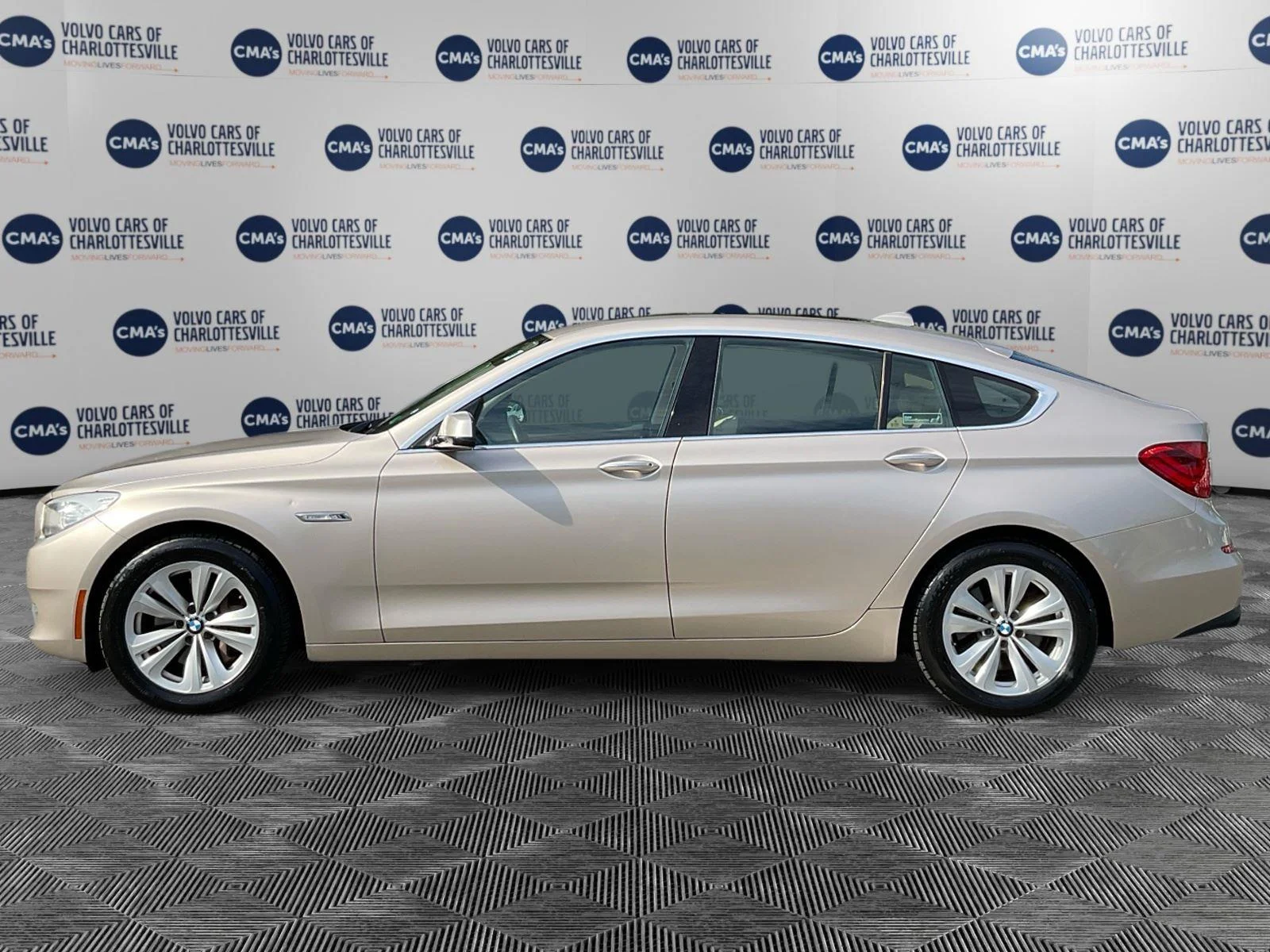 Used 2013 BMW 5 Series 535i with VIN WBASN2C51DC202747 for sale in Charlottesville, VA