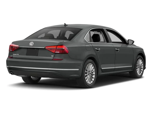 Used 2017 Gray Volkswagen 1.8T SEL Premium image 2