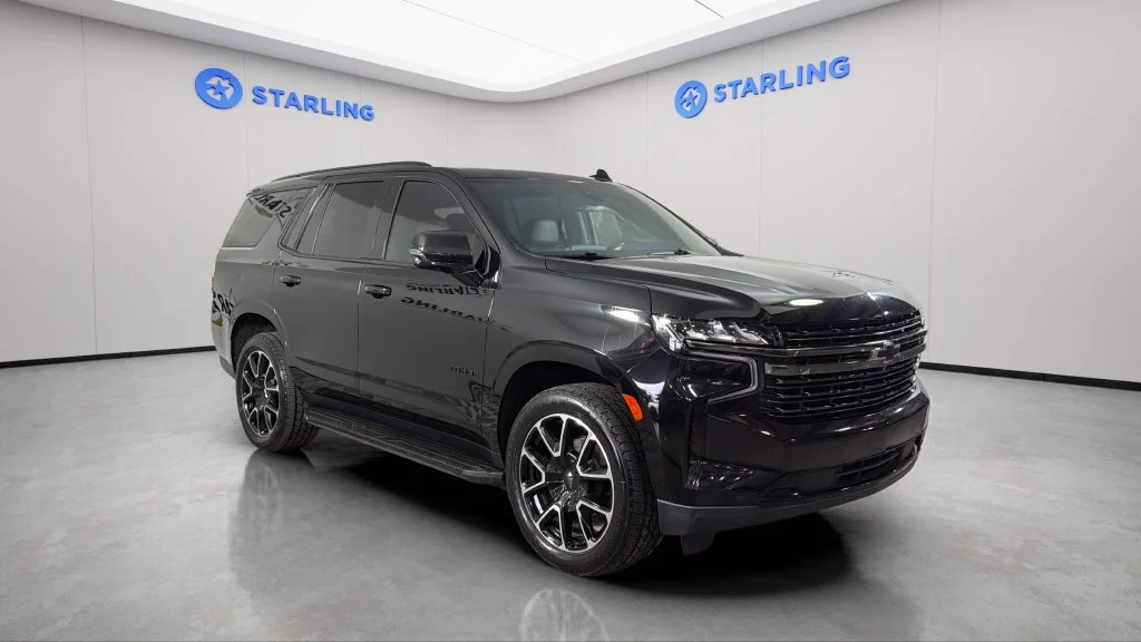 Used 2021 BLACK Chevrolet RST image 14