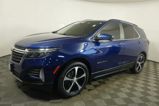 Used 2022 Blue Glow Metallic Chevrolet LT image 7