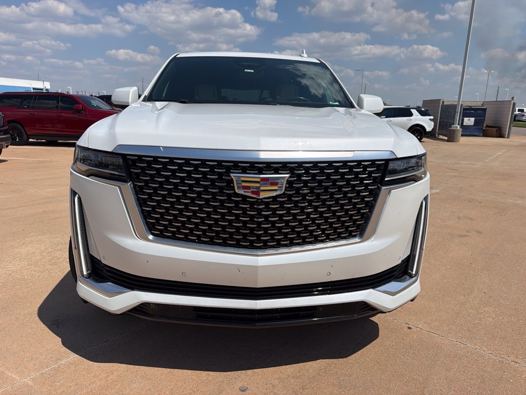 Used 2023 White Cadillac Premium image 5