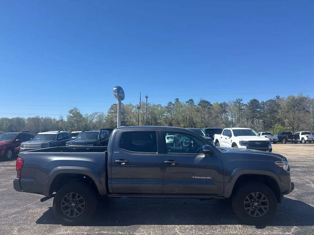 2023 Toyota Tacoma SR5 - Photo 19