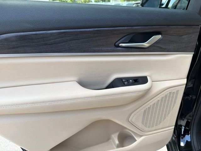 Used 2023 Black Jeep Limited image 7