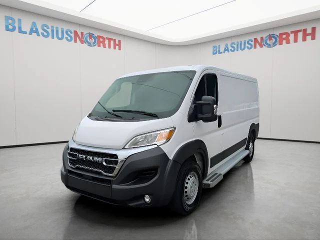 Used 2025 White Ram Base image 1