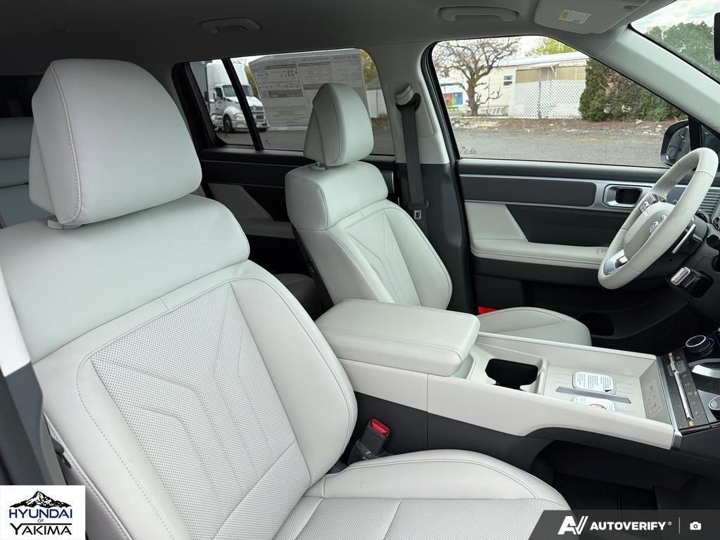New 2026 Ecotronic Gray Hyundai SEL AWD image 22
