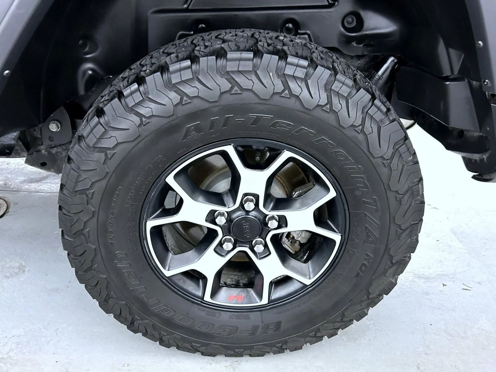 Used 2022 Black Jeep Unlimited Rubicon image 23