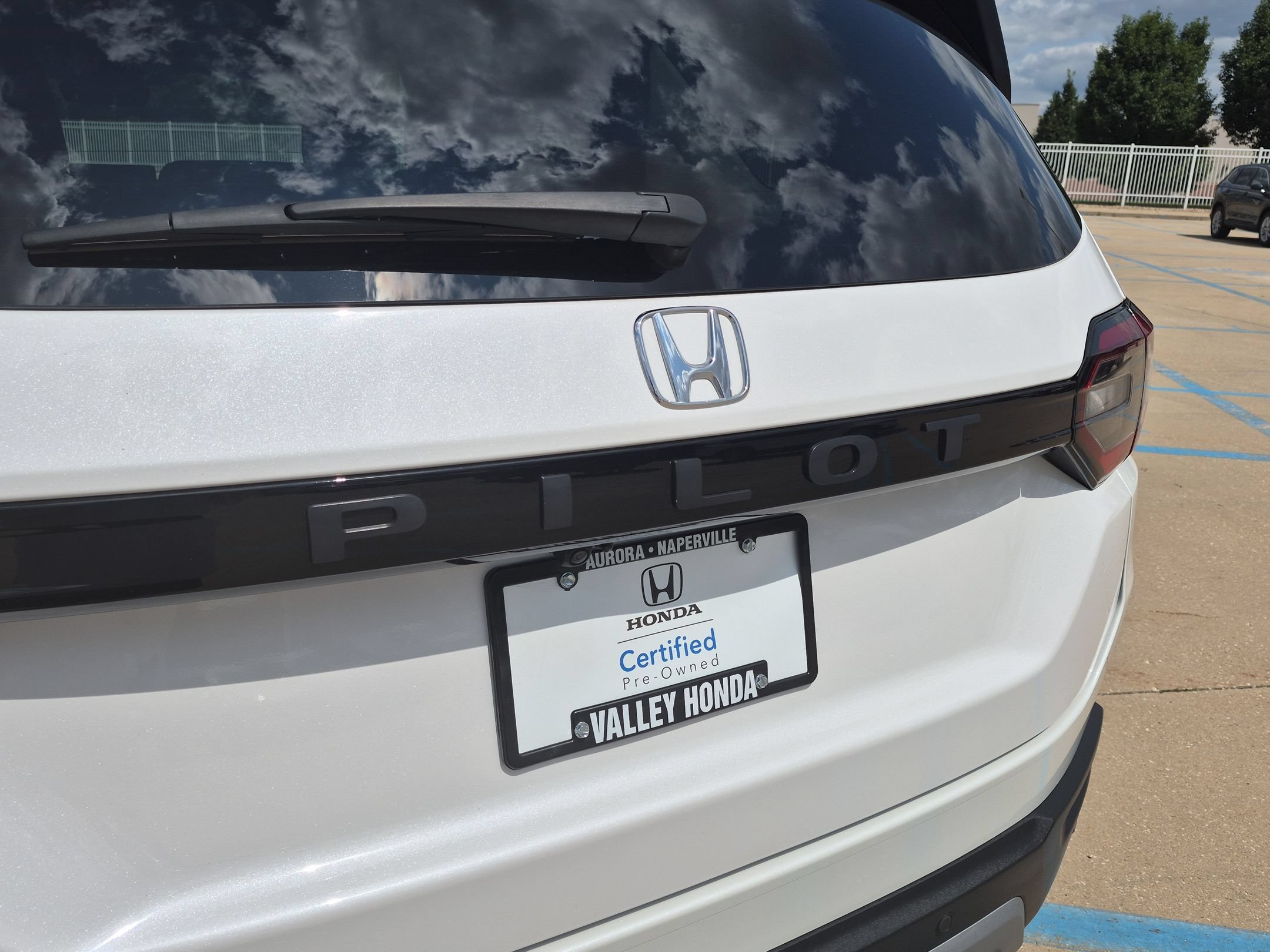 2024 Honda Pilot EX-L - Photo 28