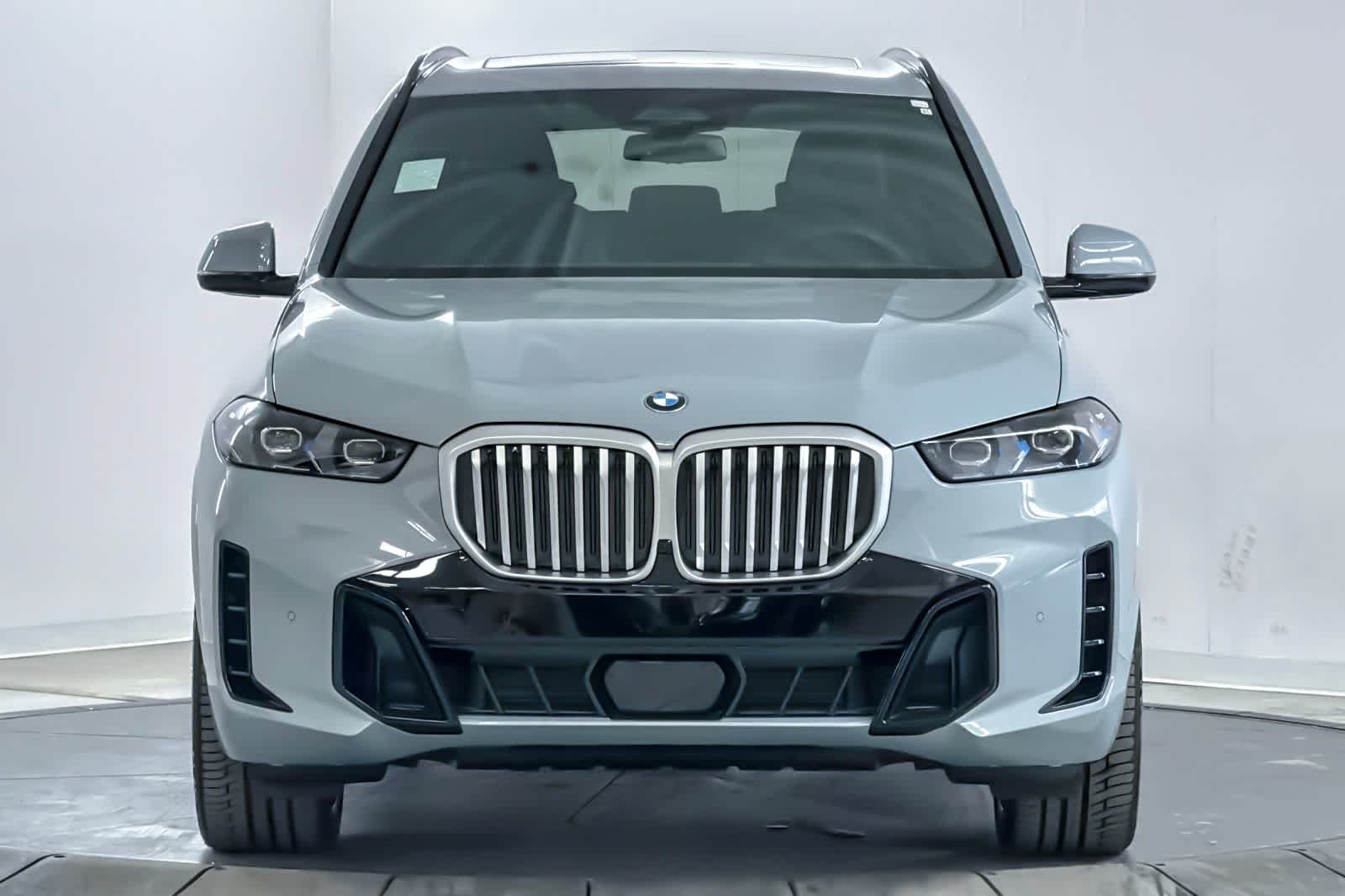 New 2026 Brooklyn Grey Metallic BMW xDrive40i image 10