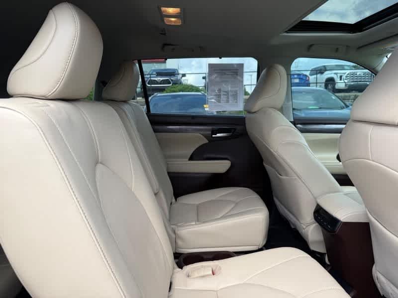 Used 2022 Opulent Amber Toyota Limited image 11