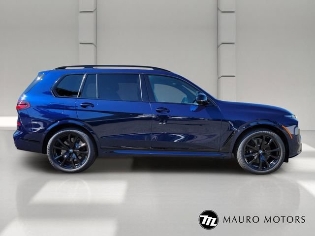 New 2027 Blue BMW M60i image 6
