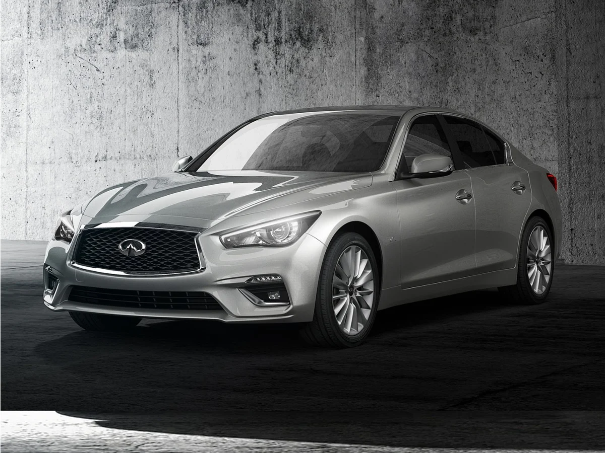 Certified Used 2023 Majestic White INFINITI LUXE image 1