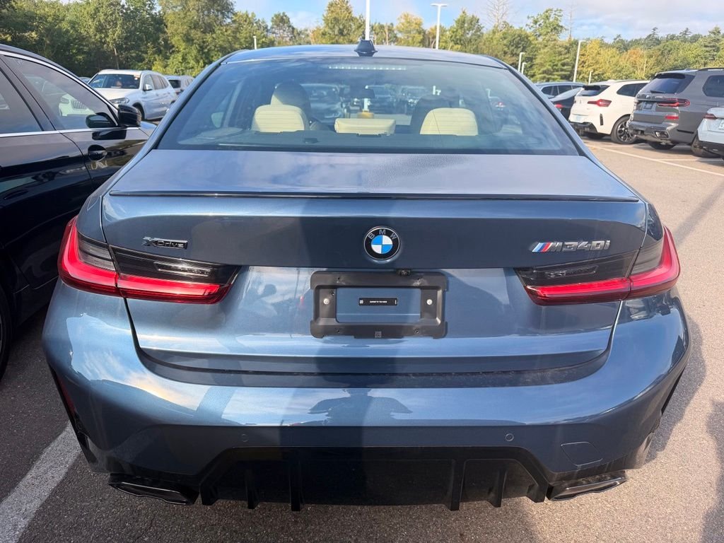 Used 2026 Blue BMW M340i xDrive image 4
