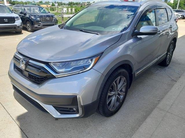 Used 2020 Lunar Silver Metallic Honda Touring image 5