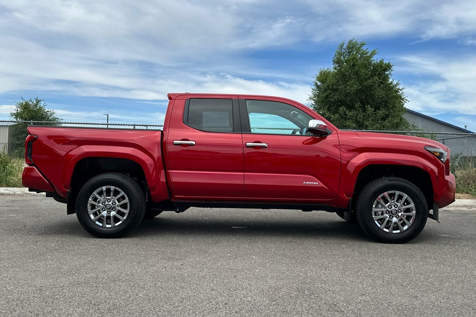 Used 2025 Red Toyota Limited image 3