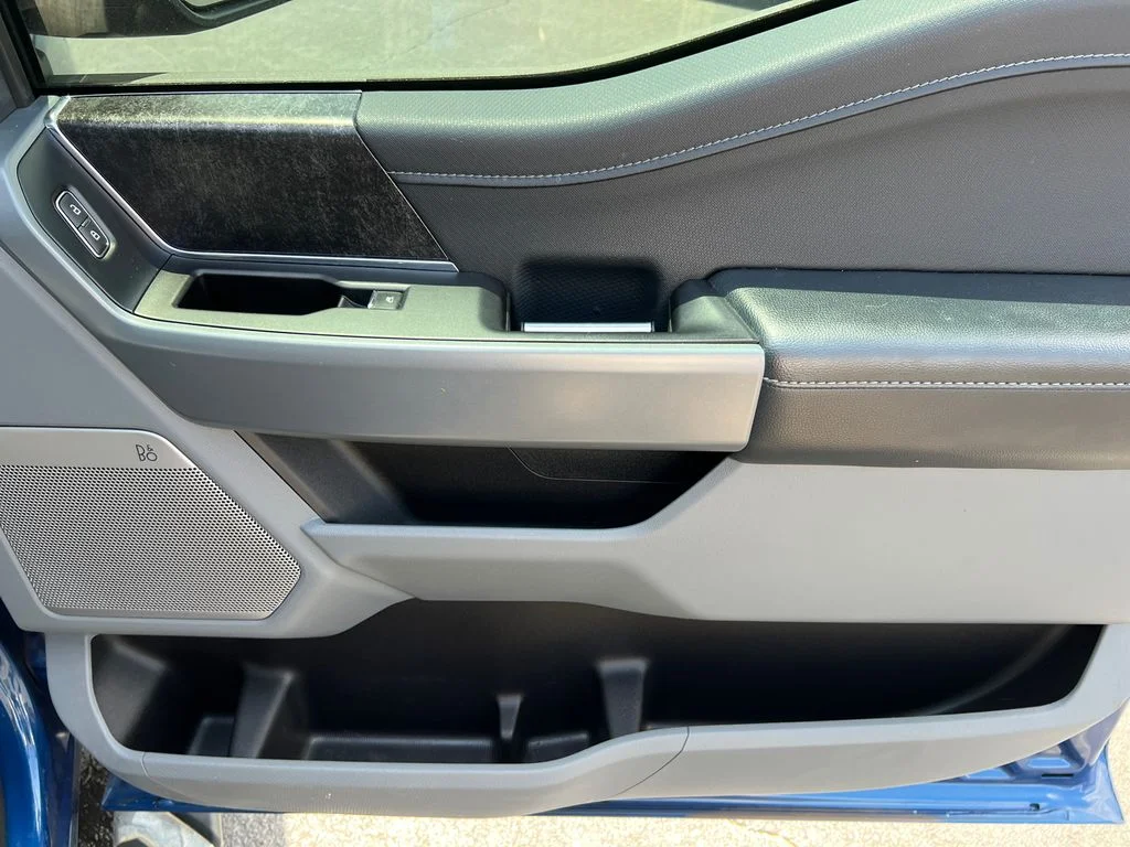 Used 2022 Blue Ford XLT image 16