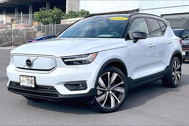 2022 Volvo XC40 Plus
