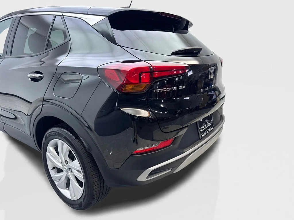 Used 2025 Black Buick Preferred image 19
