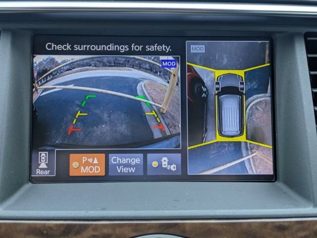 Used 2019 Black Nissan Platinum image 23