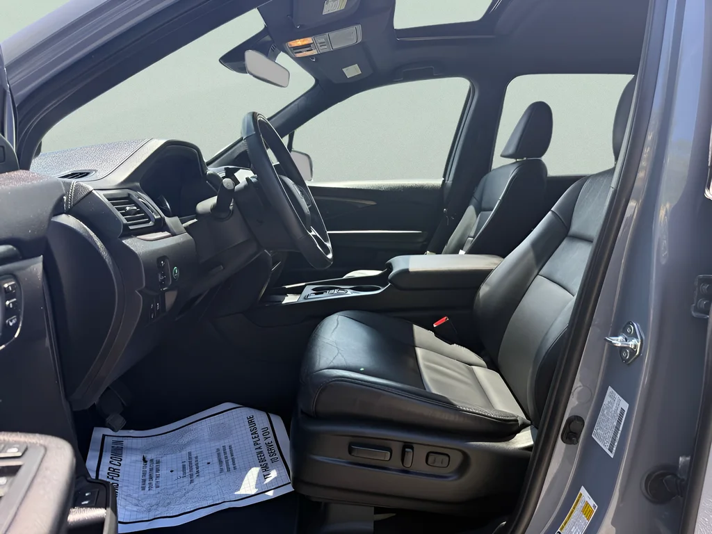 2025 Honda Passport EX-L - Photo 9