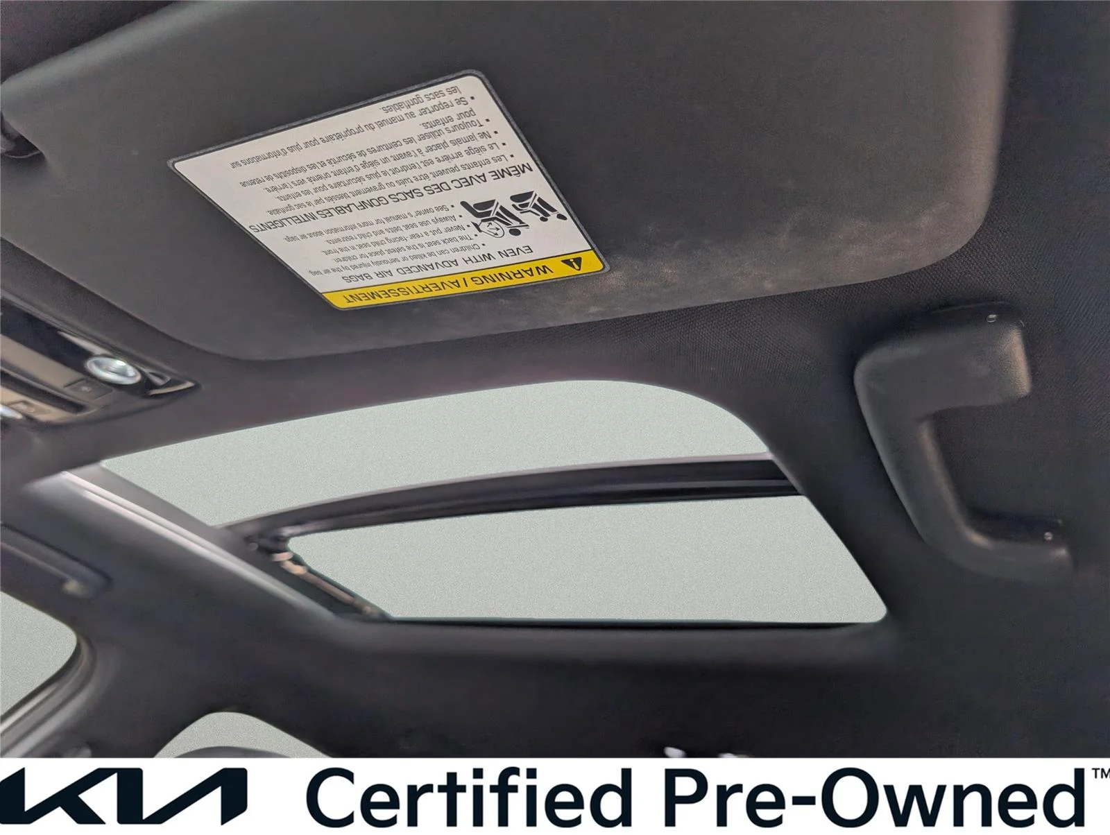 Used 2022 Snow White Pearl Kia GT-Line image 30