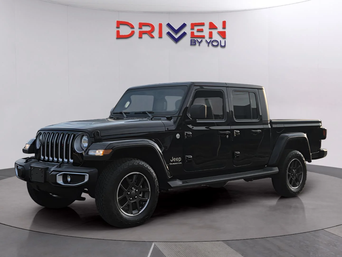 Used 2022 Black Clearcoat Jeep Overland image 1