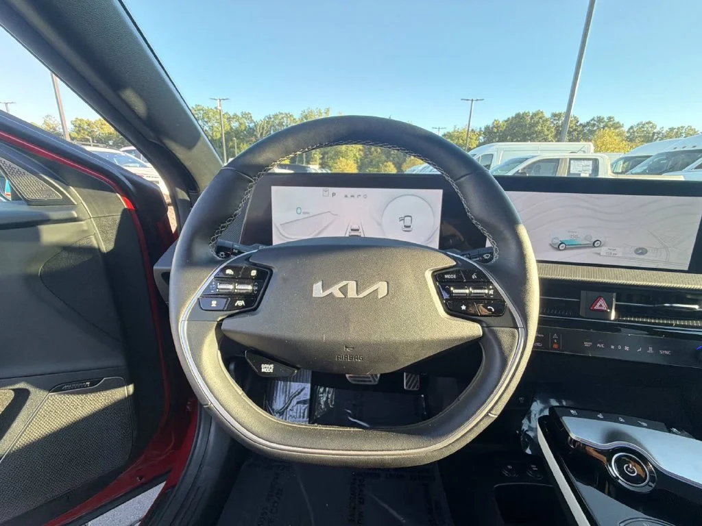 Used 2024 Red Kia GT-Line image 16