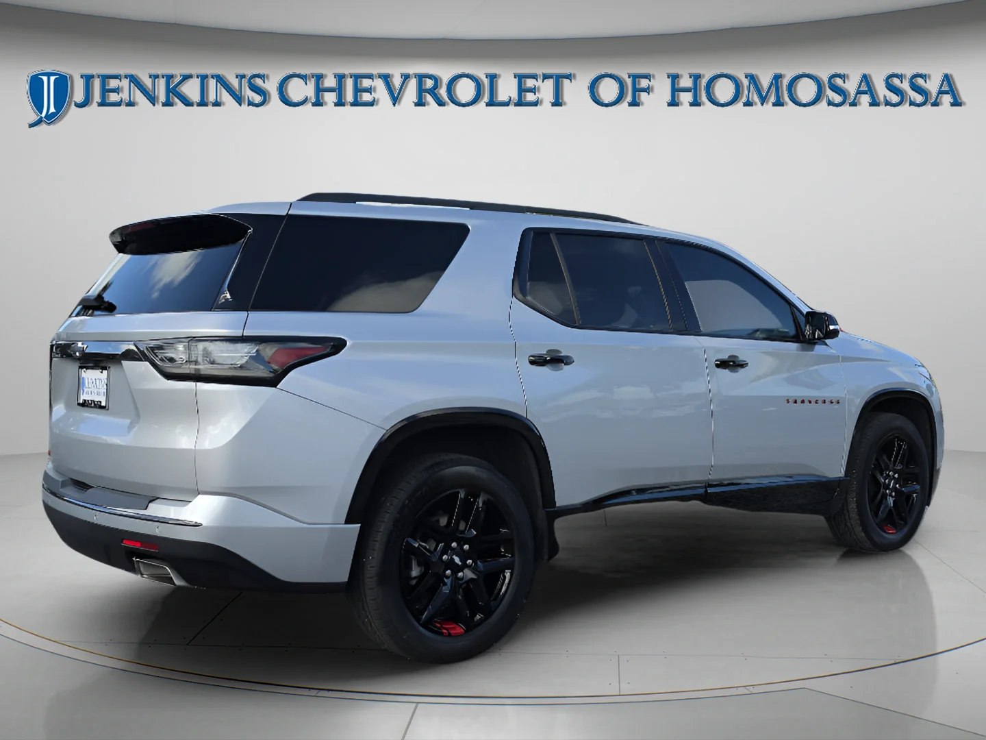 Used 2020 Silver Ice Metallic Chevrolet Premier image 4