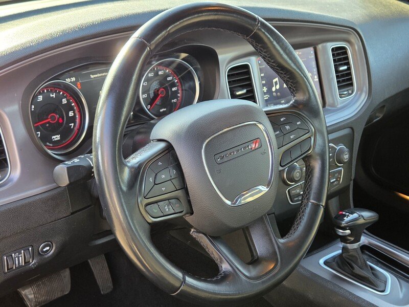 Used 2023 Black Dodge SXT image 22