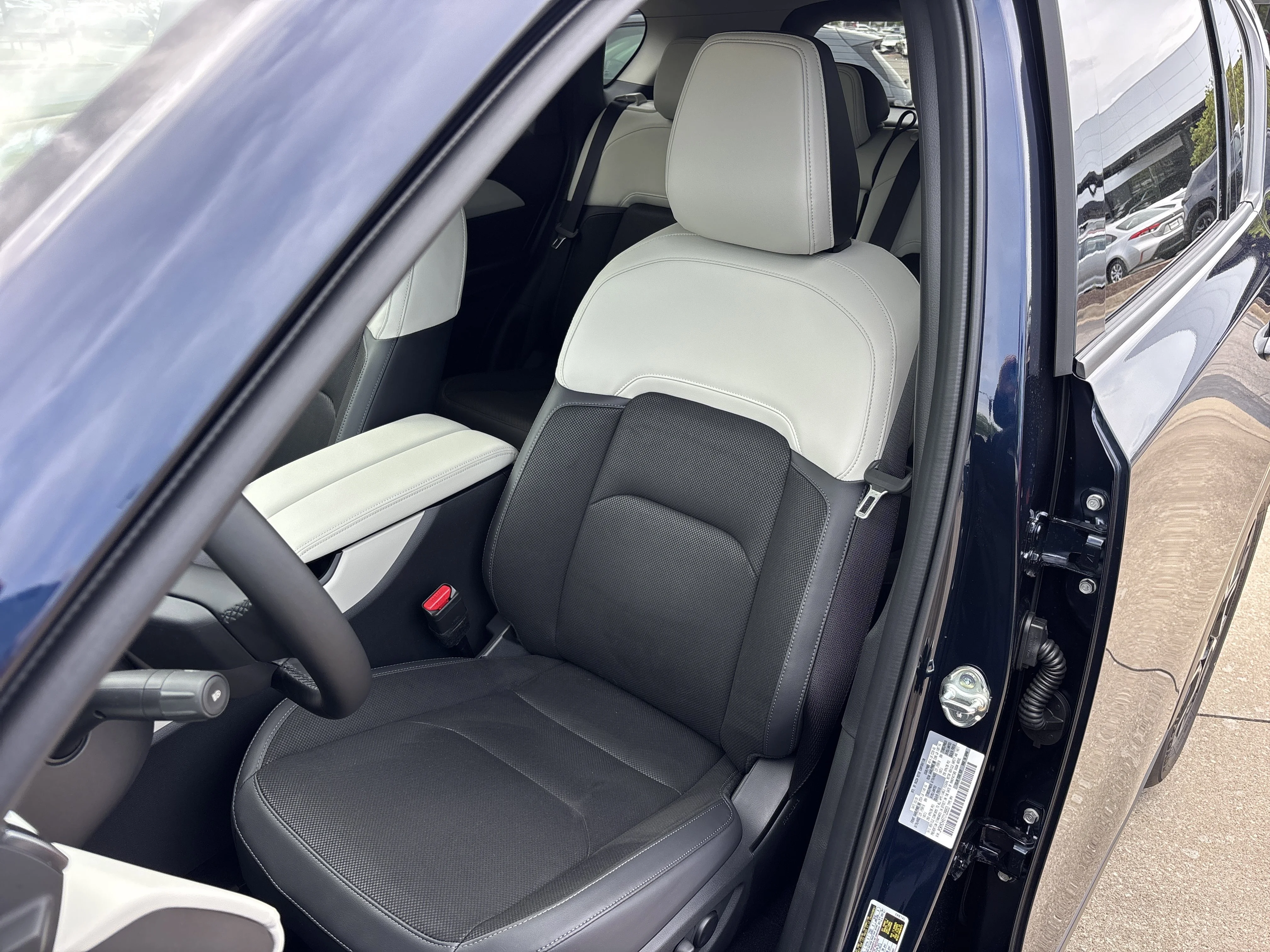 New 2026 Navy Blue Mica Mazda 2.5 S Preferred AWD image 18