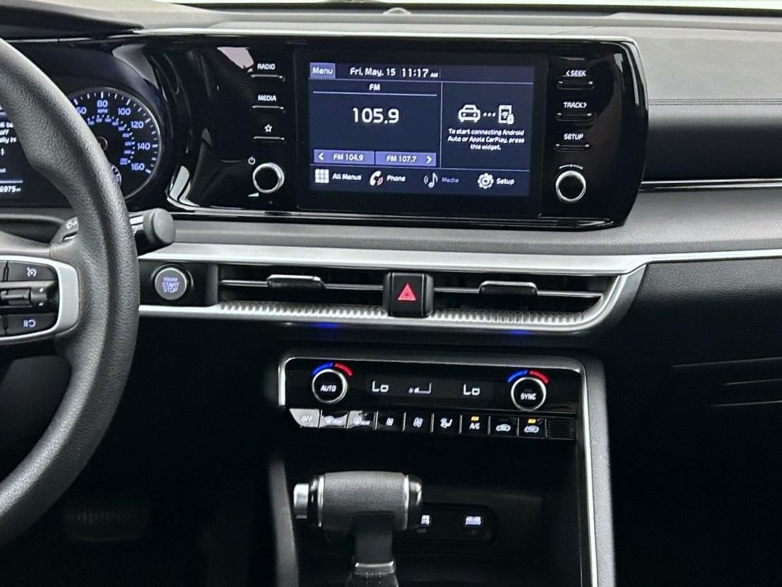 Used 2023 Silver Kia LXS image 12