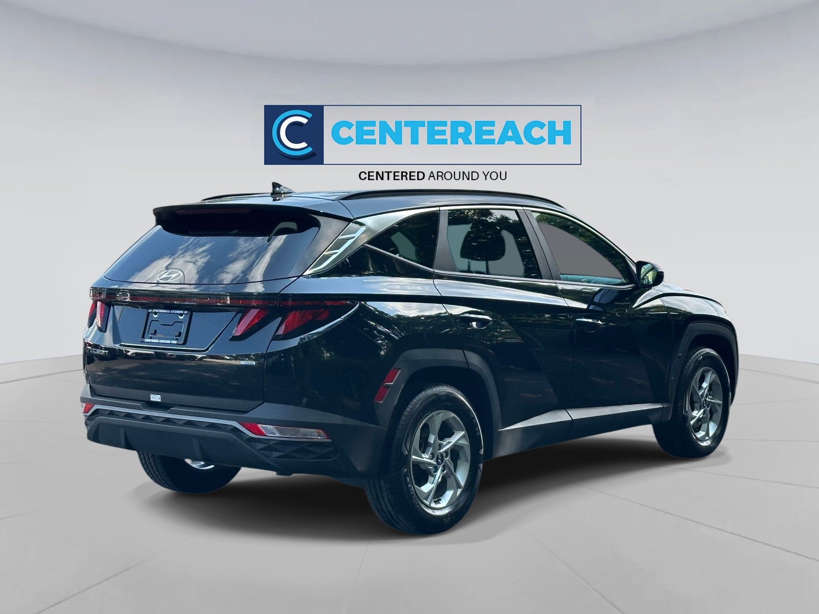 Used 2024 Black Hyundai SEL image 6