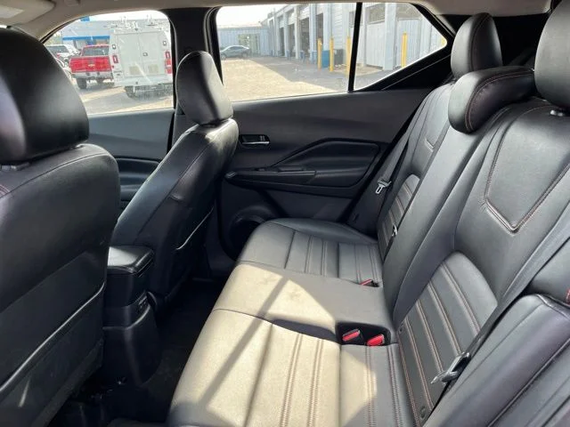 Used 2020 Gray Nissan SR image 10