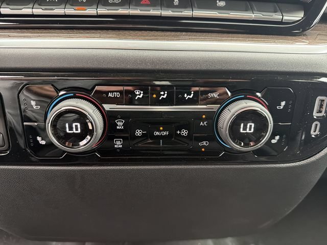 New 2026 Summit White Chevrolet LT (2FL) image 20