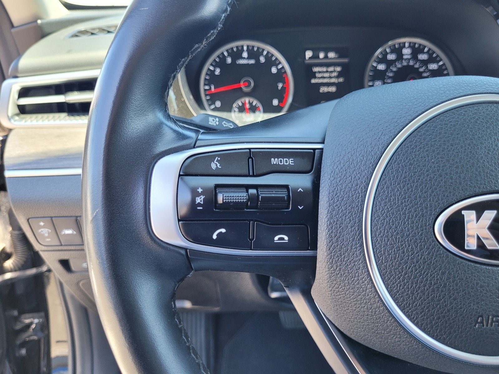 2021 Kia K5 EX - Photo 21