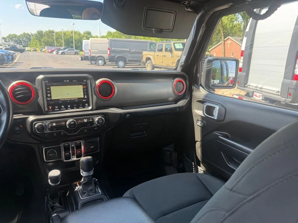 Used 2022 Black Jeep Unlimited Sport S image 40