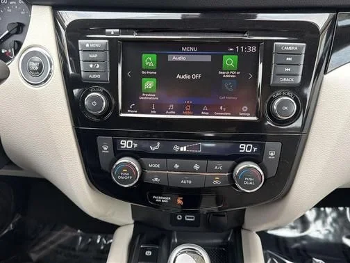 Certified Used 2022 White Nissan SL image 17