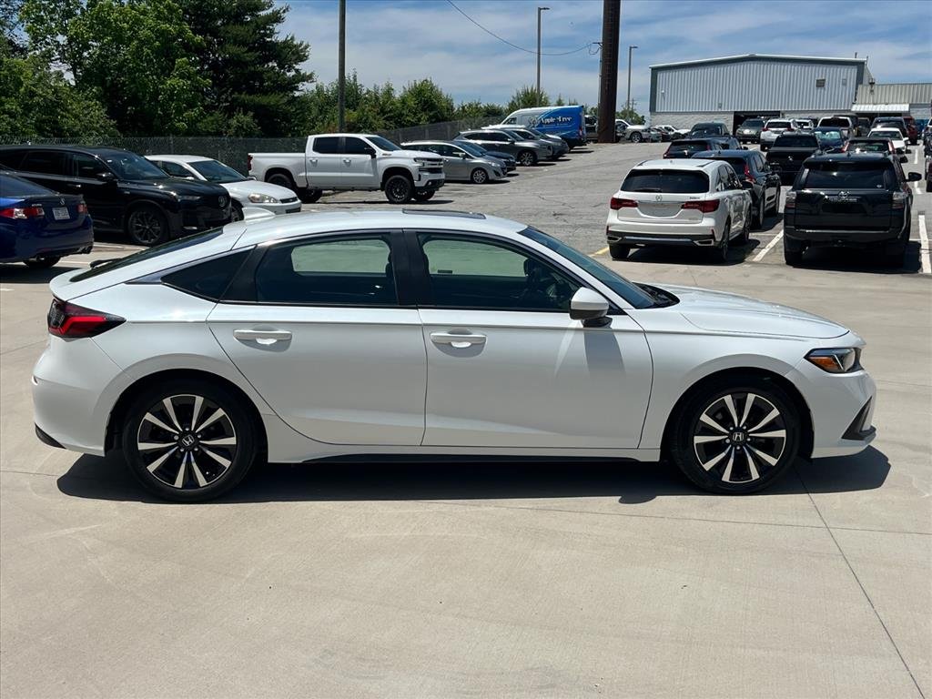 Used 2024 Platinum White Pearl Honda 1.5T EX-L image 3