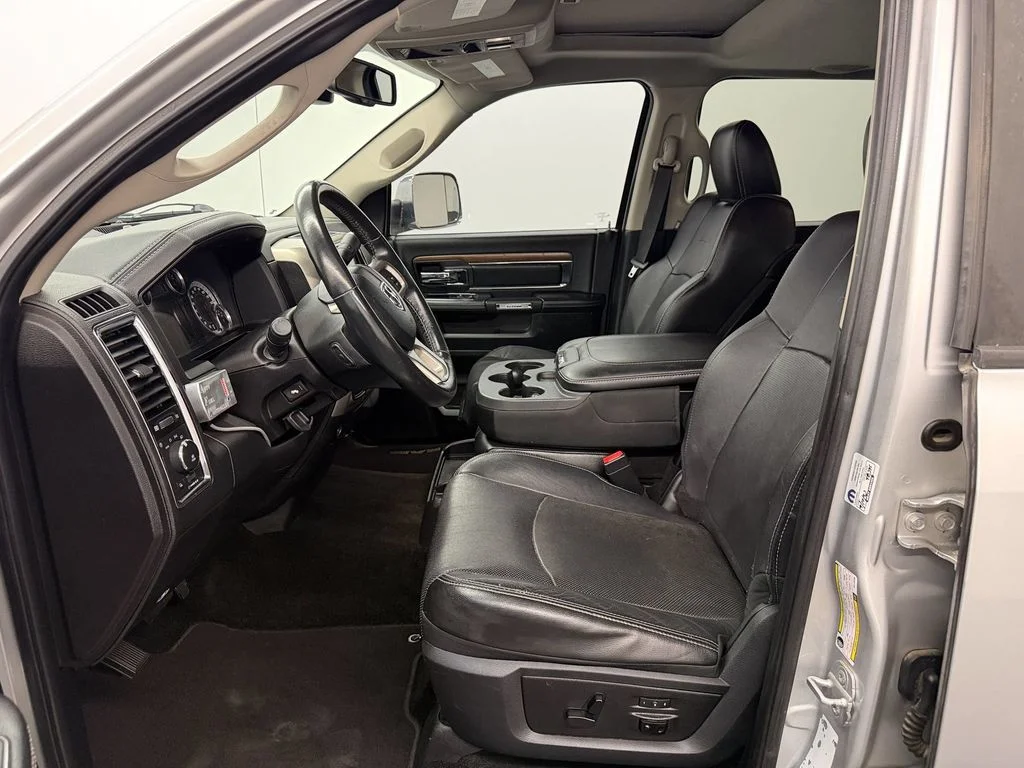 Used 2014 Sil/Silver Ram Laramie image 5