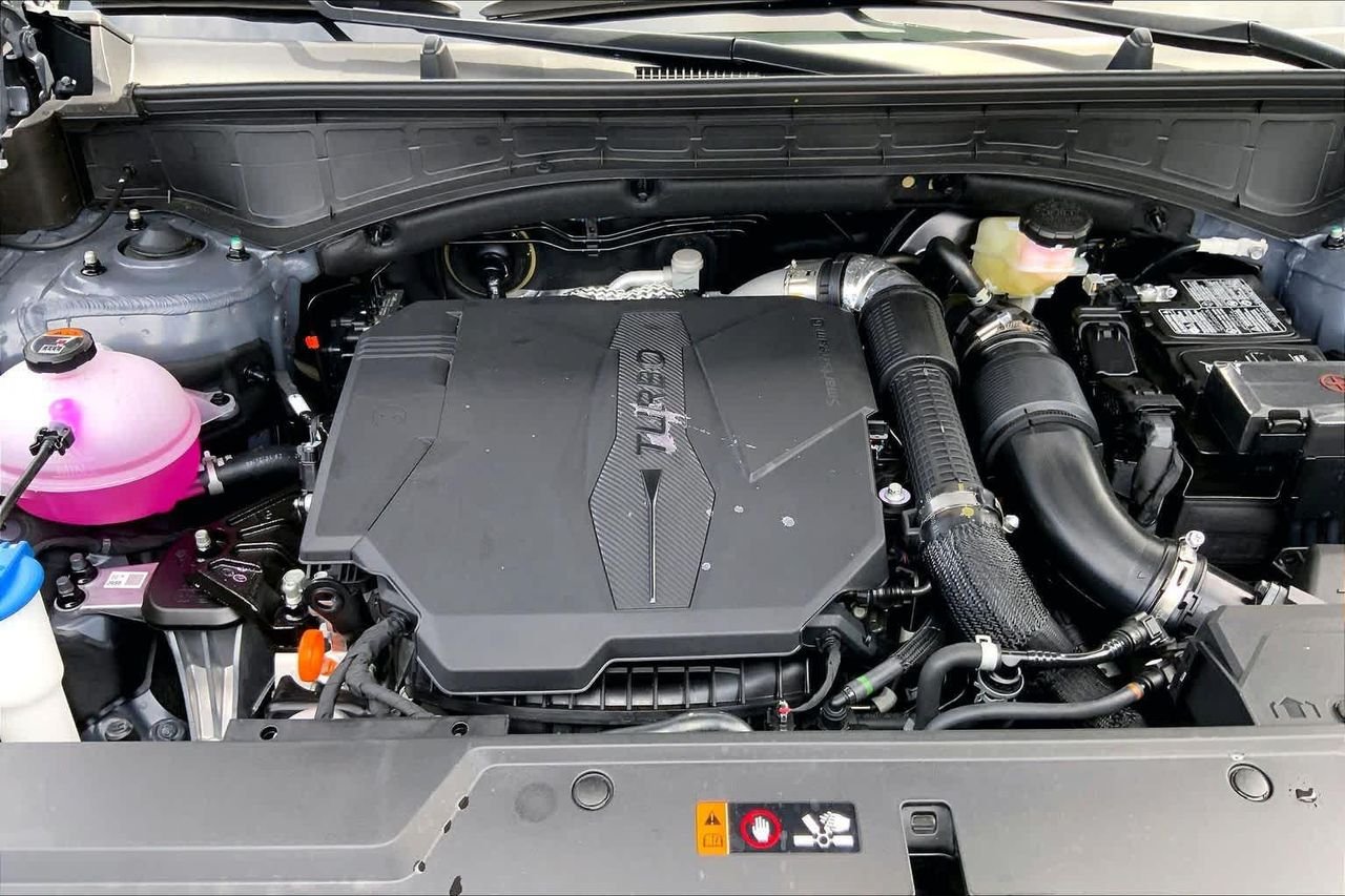 New 2026 Ecotronic Gray Hyundai SEL FWD image 16