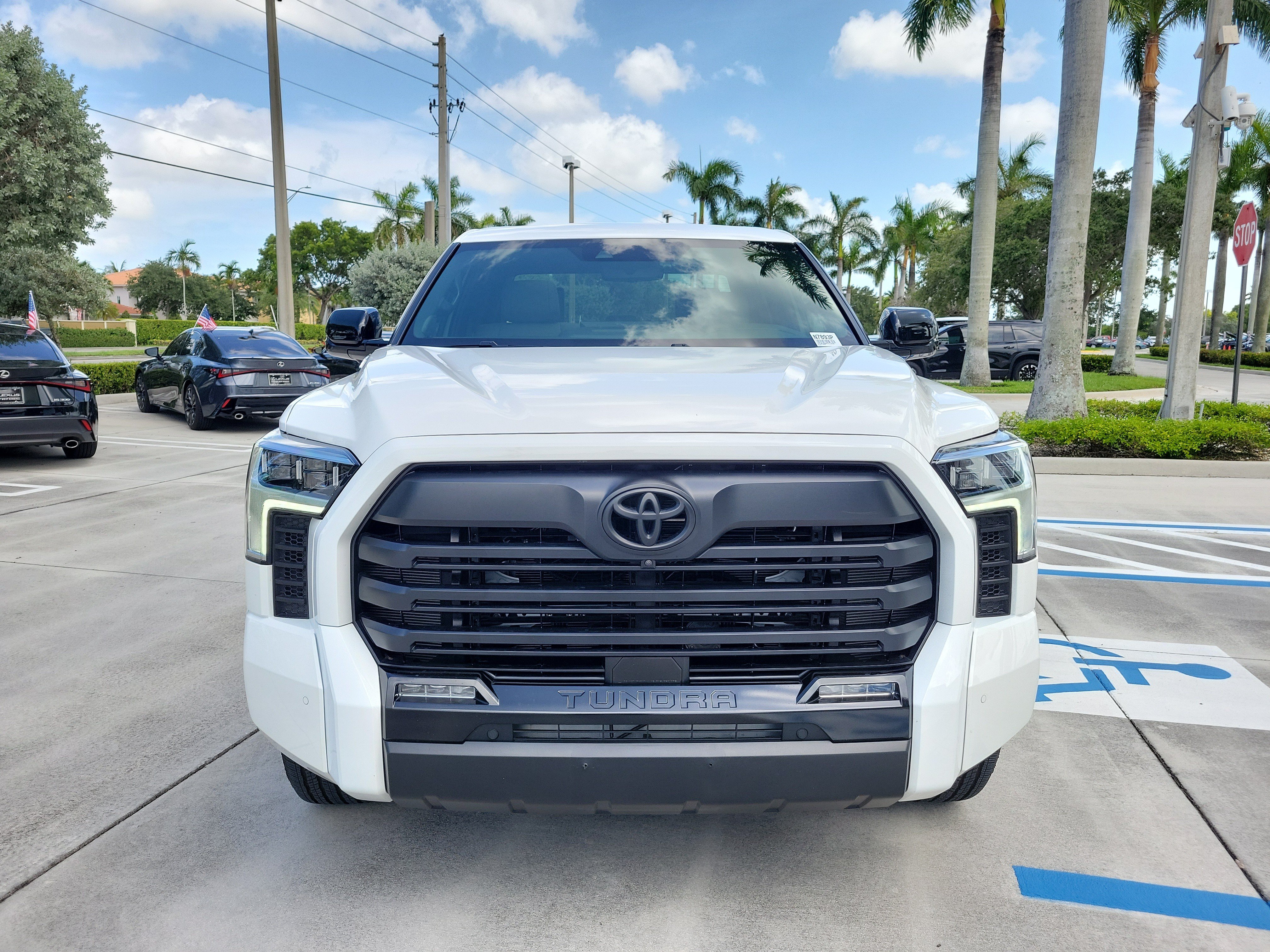 Used 2026 Ice Cap Toyota Limited Hybrid image 3