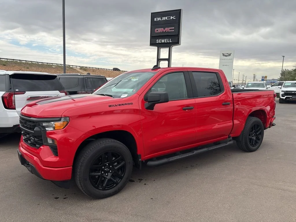 2024 Chevrolet Silverado 1500 Custom Crew Cab Short Box's photo