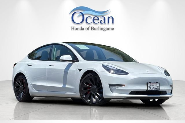 Used 2022  Tesla Performance image 2