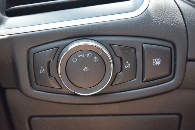 Used 2024 White Ford SEL image 23