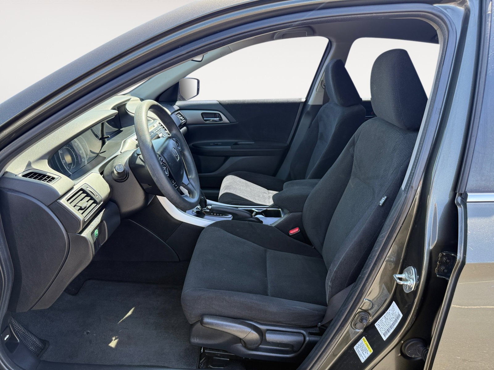 Used 2013 Gray Honda LX image 10