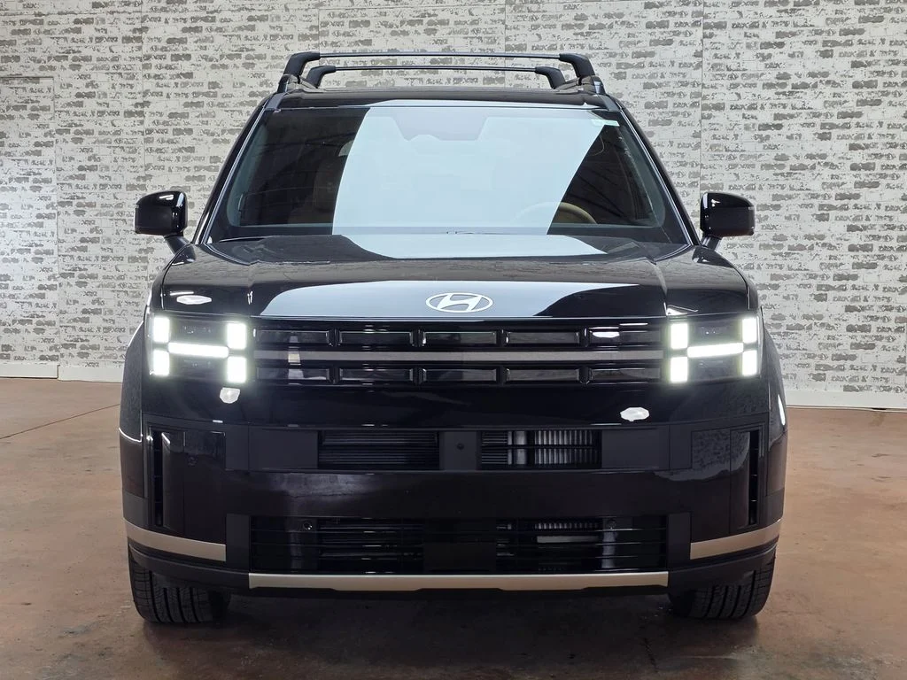 New 2026 Phantom Black Hyundai Limited image 2