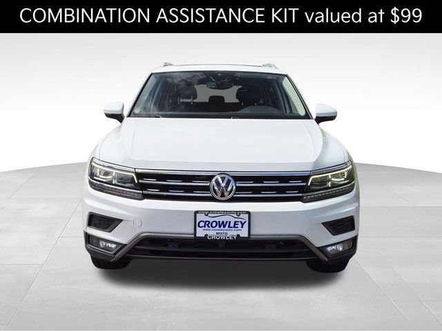 Used 2019 White Volkswagen 2.0T SEL Premium image 8
