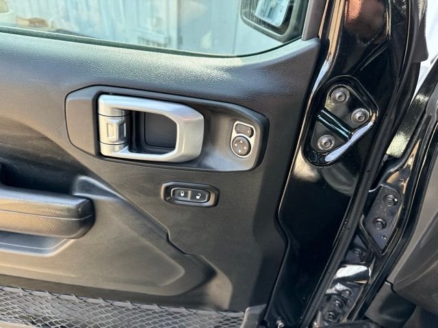 Used 2020 Black Jeep Unlimited Sport S image 13