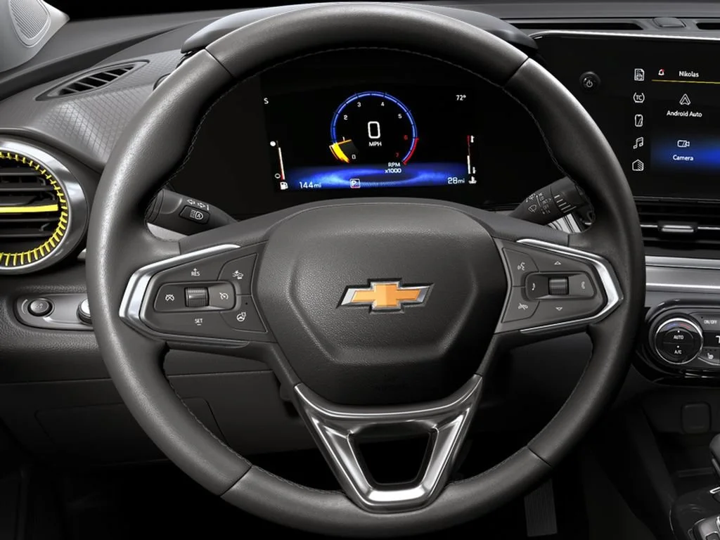 New 2026 Summit White Chevrolet LT image 8