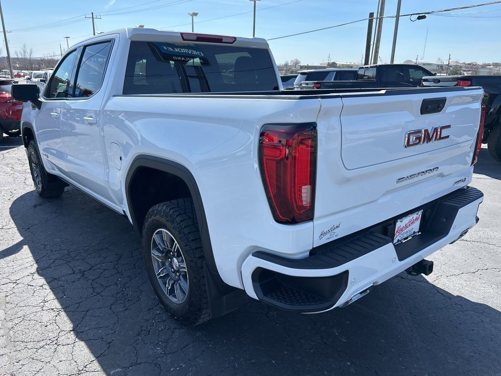 Used 2025 Summit White GMC AT4 image 14